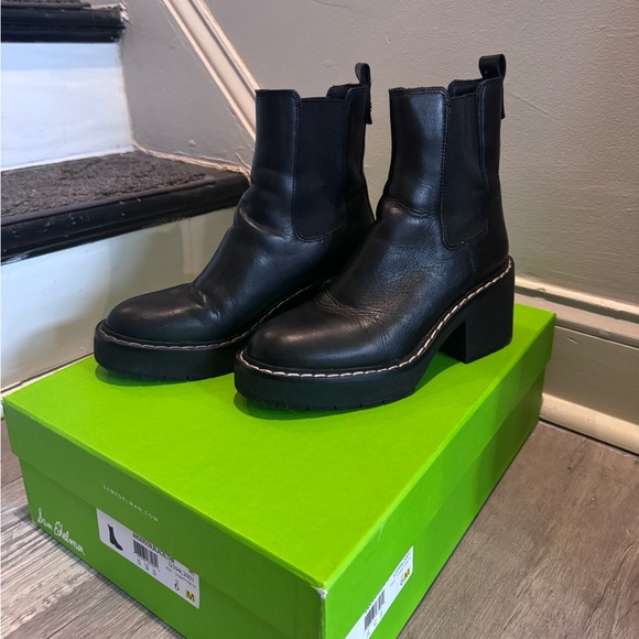 Sam Edelman Anderson Chelsea Boot (with box) - Picture 2 of 5